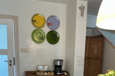 Dom POD JESIONEM