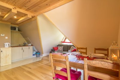 Apartament DĘBOWY