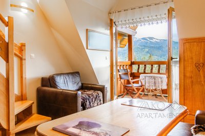 Apartament KROKUSOWY