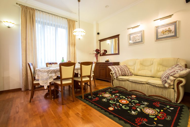 Apartament BURSZTYNOWY