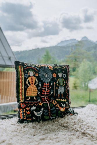 DOMEK MELISA